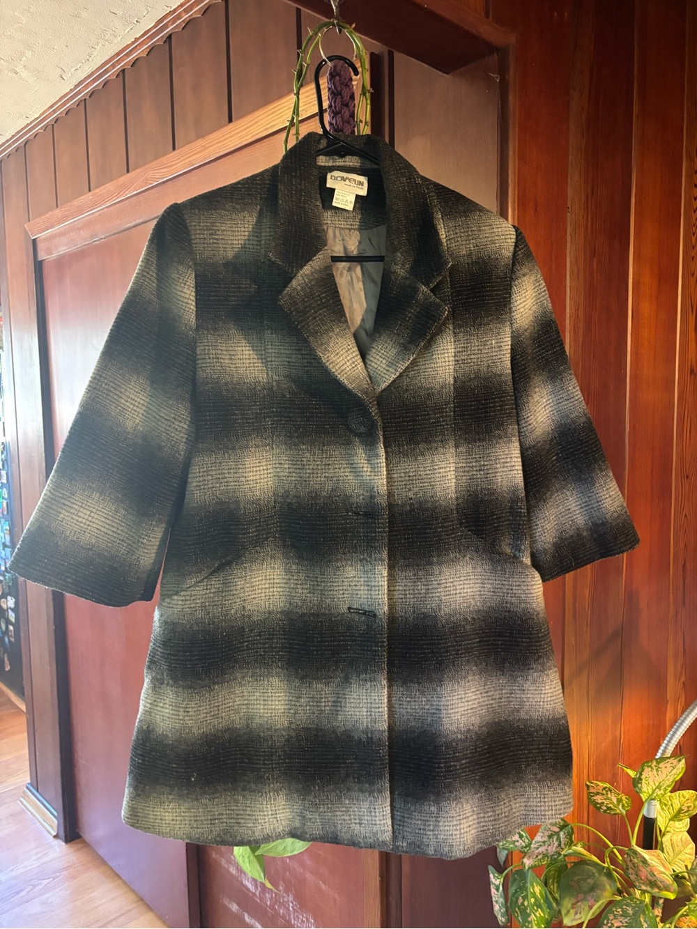 Vintage Wool Cropped 60s Black and Gray Ombre Plaid Coat